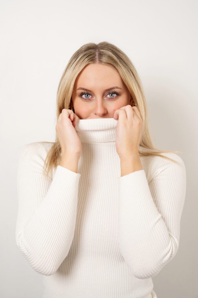 senior pictures in studio