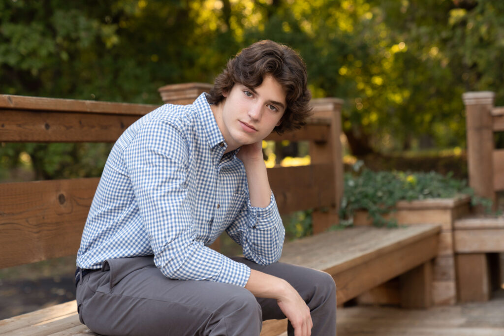 Keller senior guy session natural pose
